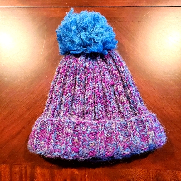 34) Mohair + WooL Beanie with Thermal Sweatband : Made in NapaL - Picture 2 of 5